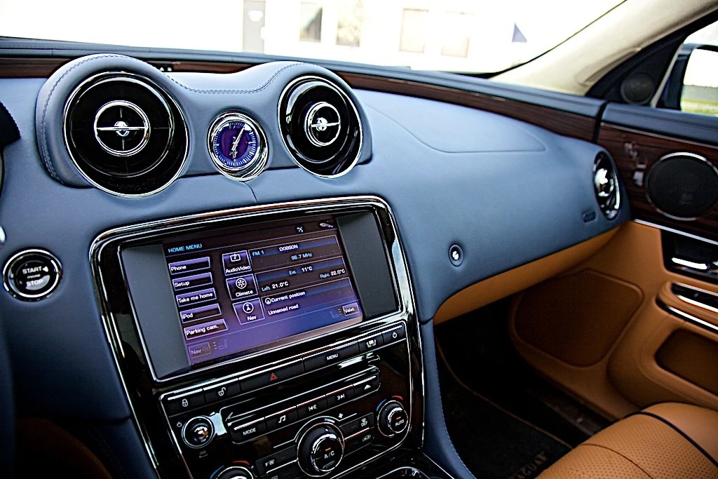2011 Jaguar X351 XJ - Image 7 of 14