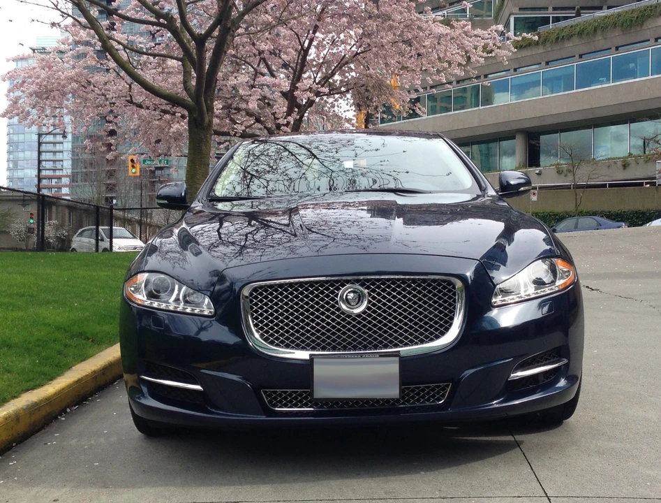 2011 Jaguar X351 XJ - Image 4 of 14