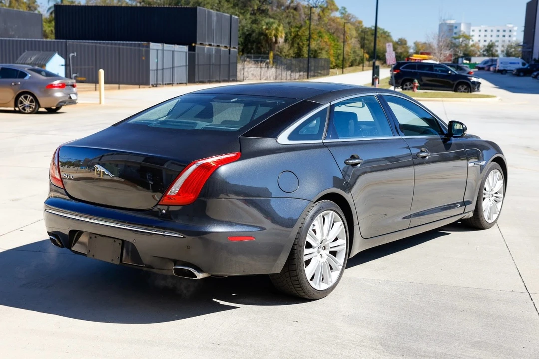 2011 Jaguar XJ Series 4 - Image 11 of 12