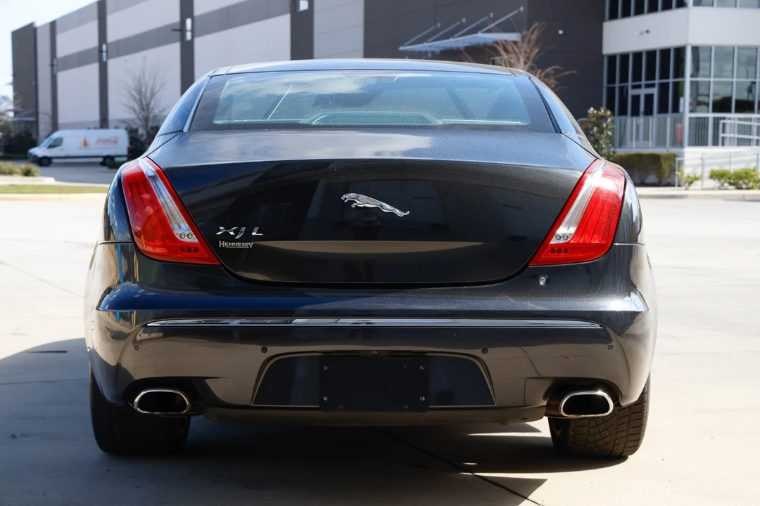 2011 Jaguar X351 XJR - Image 9 of 21