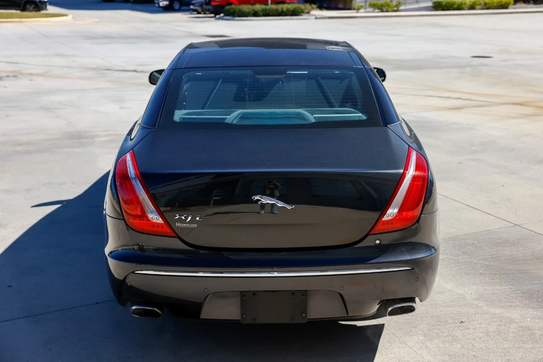 2011 Jaguar XJ Series 4 - Image 9 of 12