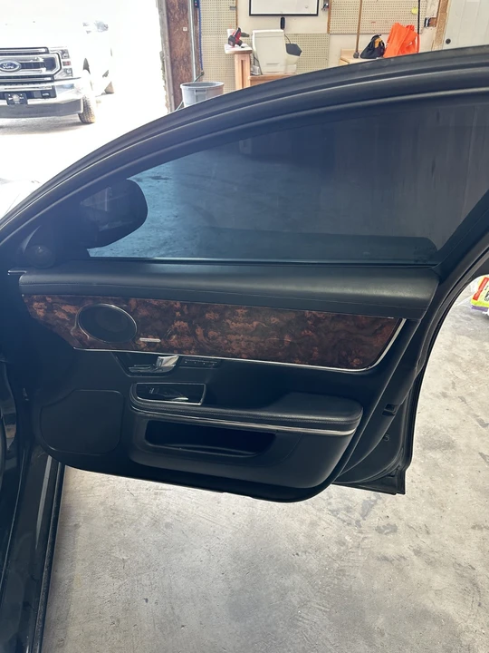 2011 Jaguar X351 XJ - Image 18 of 23