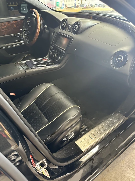 2011 Jaguar X351 XJ - Image 19 of 23