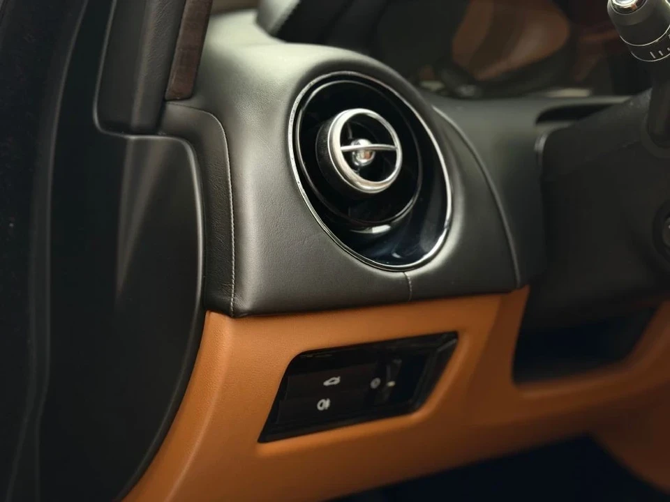 2011 Jaguar X351 XJR - Image 18 of 21