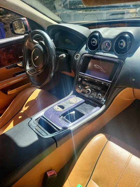 2011 Jaguar XJ Series 4 - Image 5 of 8