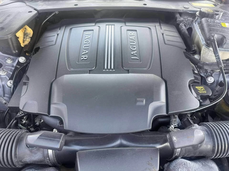2011 Jaguar X351 XJ - Image 8 of 11