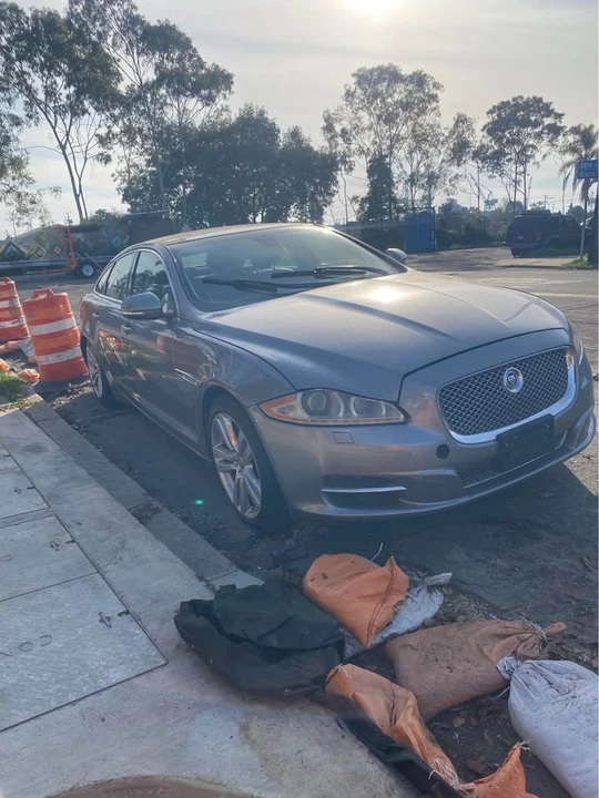 2011 Jaguar X351 XJ - Image 5 of 11