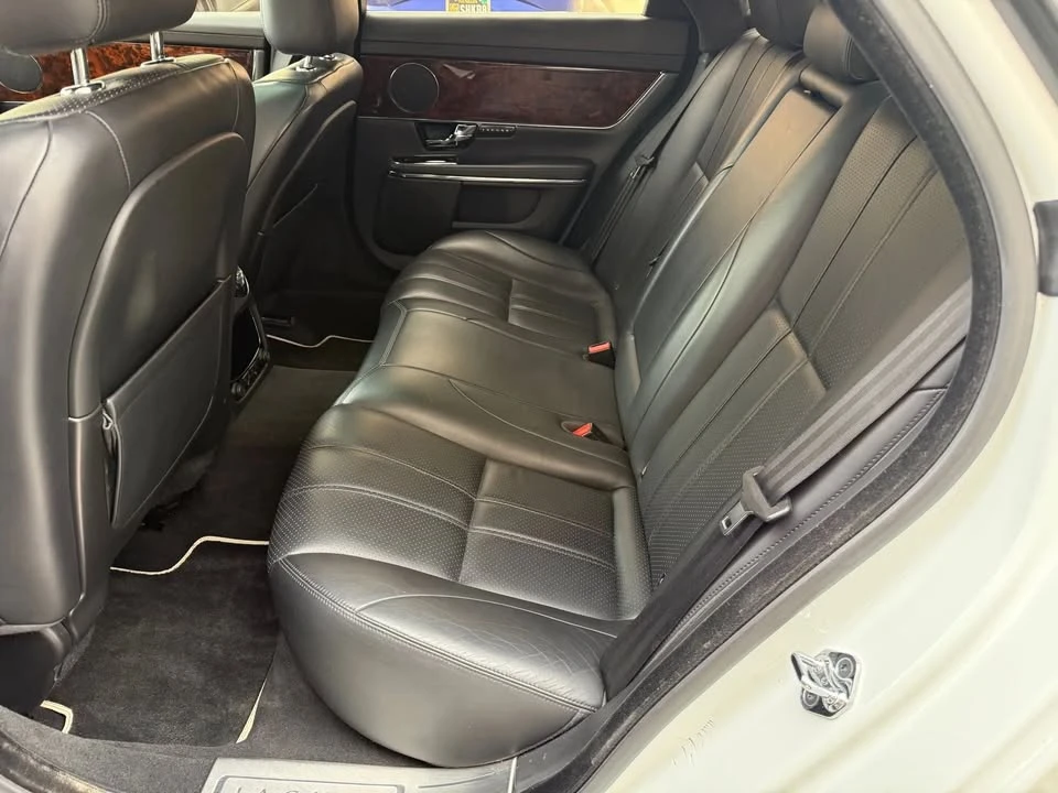 2011 Jaguar X351 XJ - Image 5 of 20