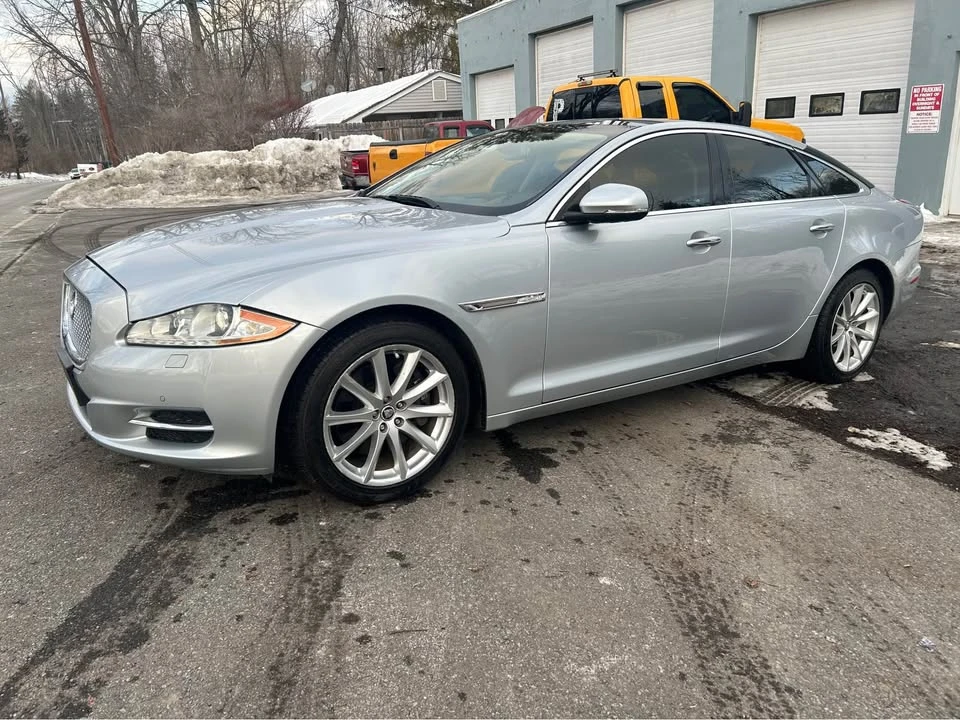 2011 Jaguar X351 XJ - Image 3 of 17