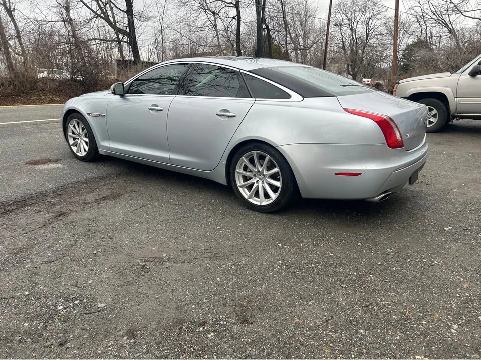 2011 Jaguar X351 XJ - Image 2 of 18