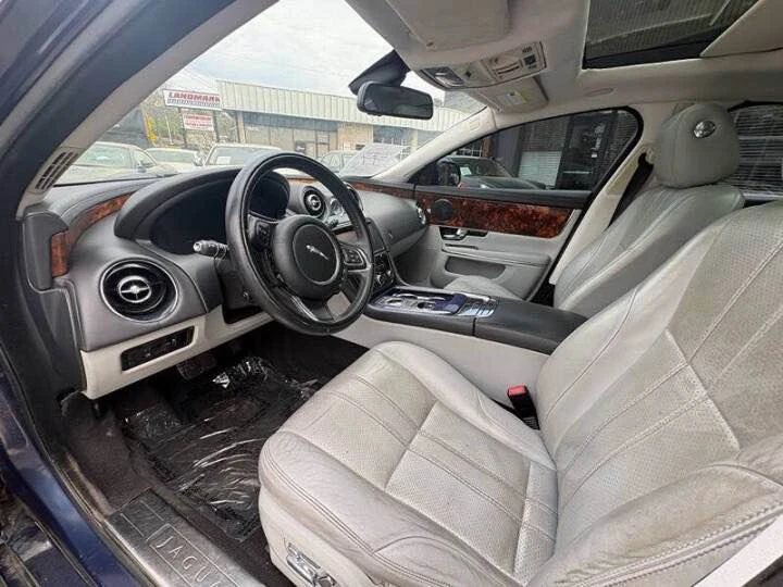 2011 Jaguar X351 XJ - Image 7 of 19