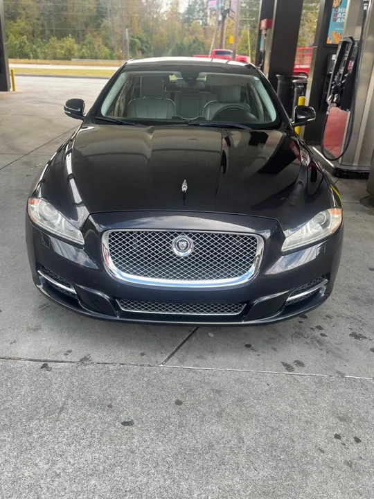 2011 Jaguar X351 XJ - Image 2 of 6