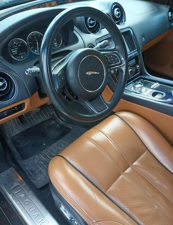 2011 Jaguar X351 XJ - Image 7 of 7