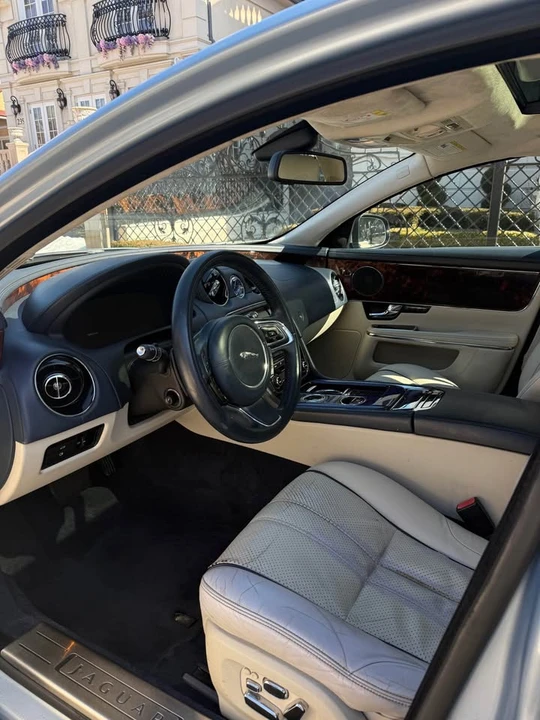 2011 Jaguar X351 XJ - Image 11 of 11