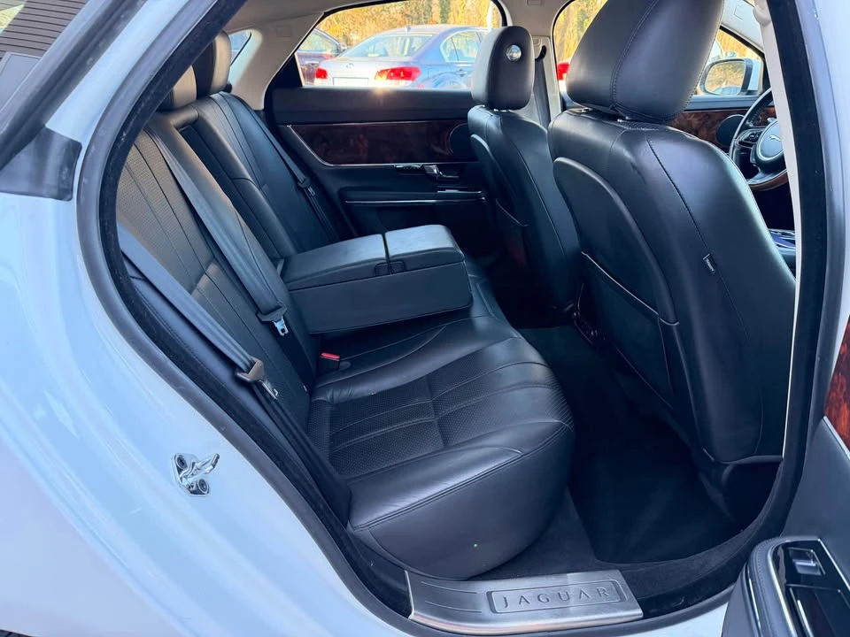 2011 Jaguar X351 XJ - Image 14 of 19