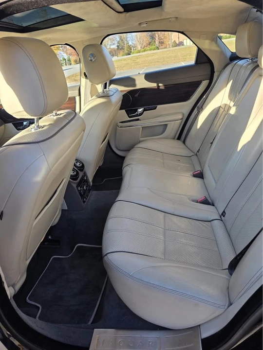 2011 Jaguar X351 XJ - Image 9 of 13