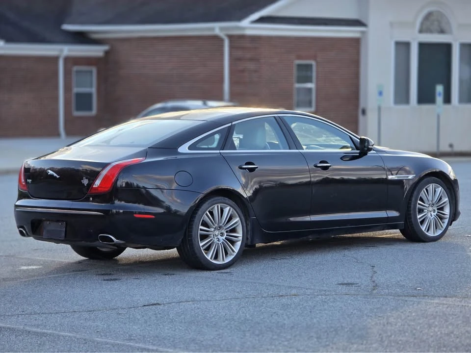2011 Jaguar X351 XJ - Image 8 of 13
