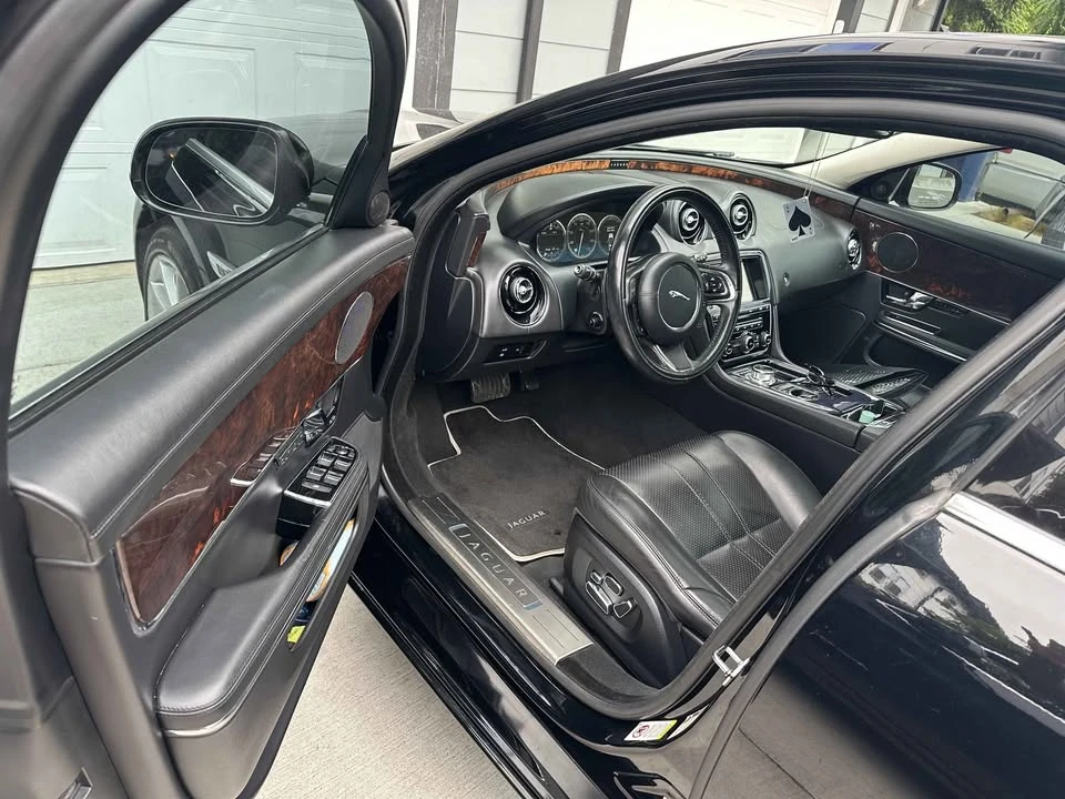 2011 Jaguar X351 XJ - Image 10 of 14