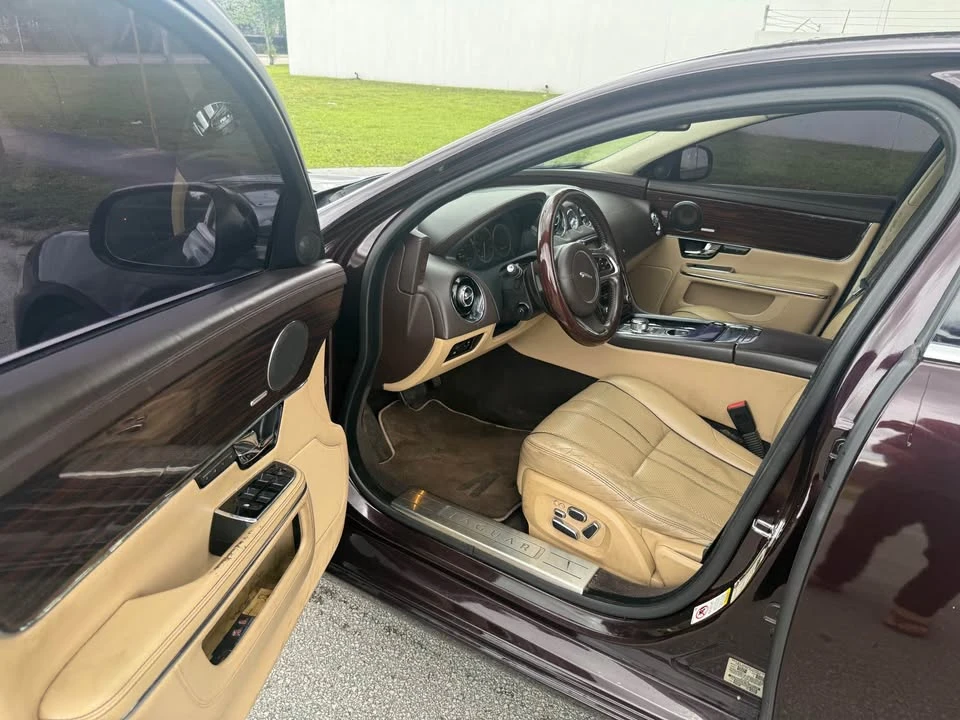 2011 Jaguar X351 XJ - Image 7 of 12
