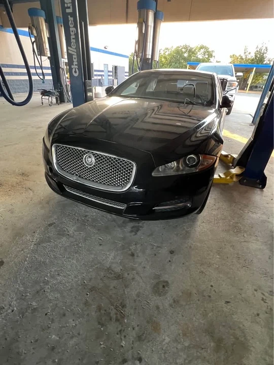 2011 Jaguar XJ Series 4 - Image 3 of 11