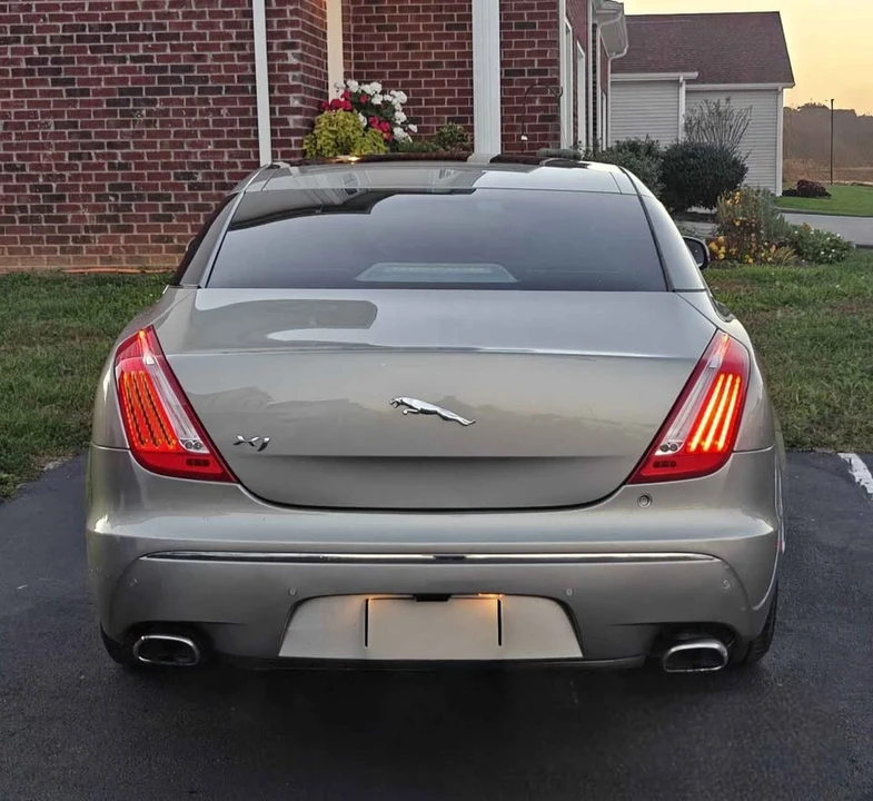 2011 Jaguar X351 XJ - Image 6 of 20