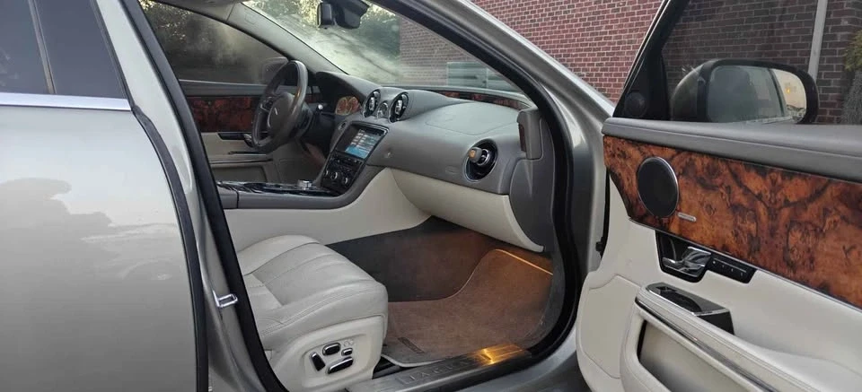 2011 Jaguar X351 XJ - Image 20 of 20