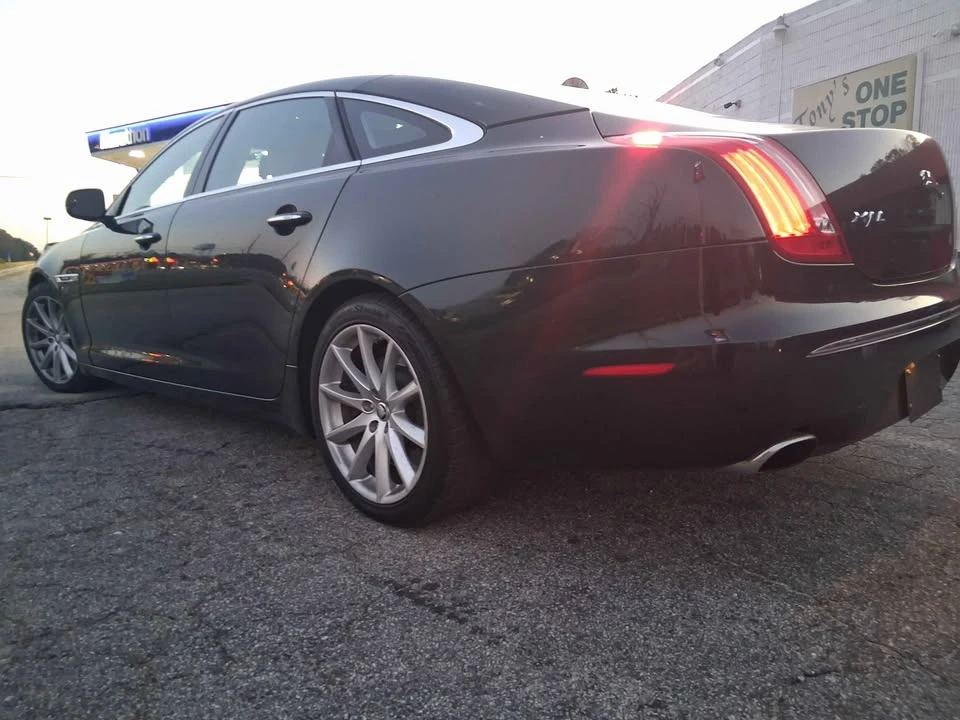 2011 Jaguar X351 XJ - Image 8 of 19