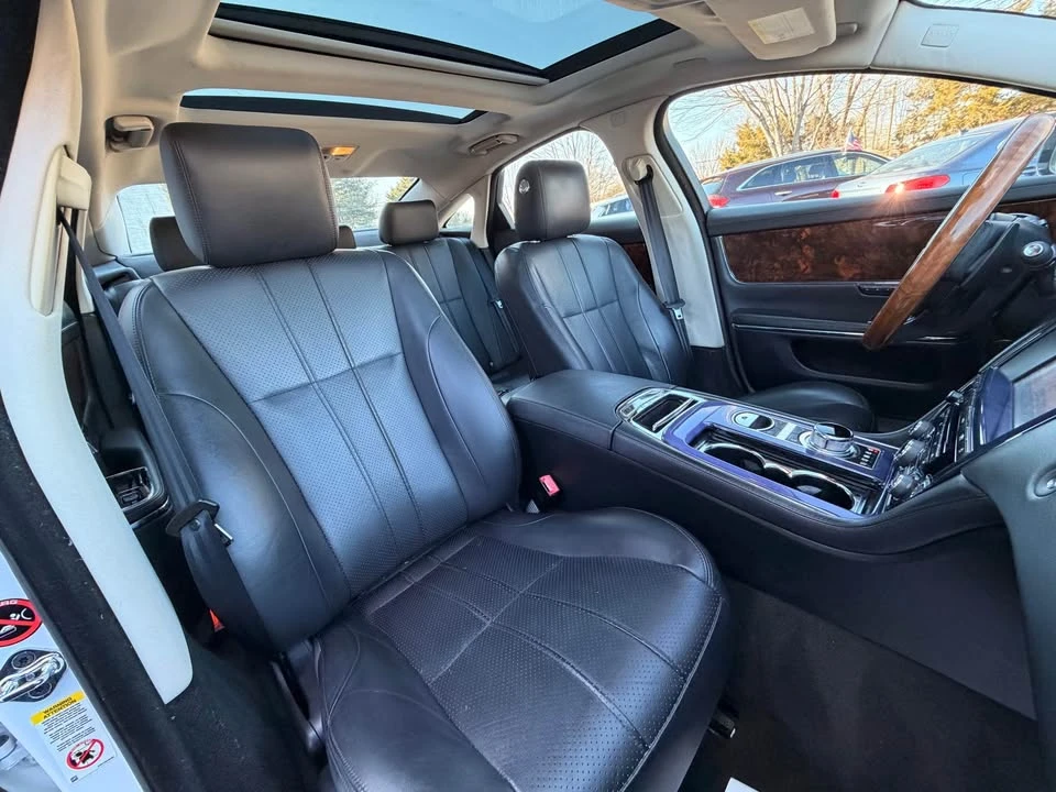 2011 Jaguar X351 XJ - Image 13 of 19