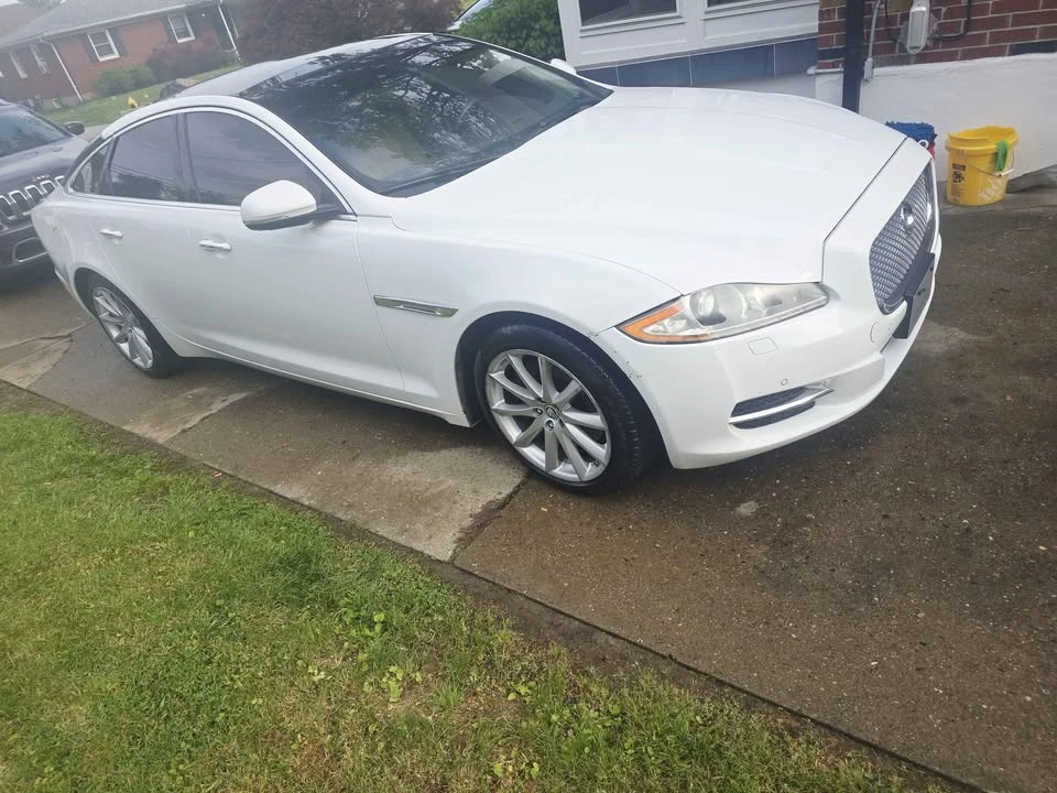 2011 Jaguar X351 XJ - Image 2 of 16