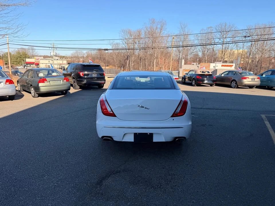 2011 Jaguar X351 XJ - Image 4 of 20