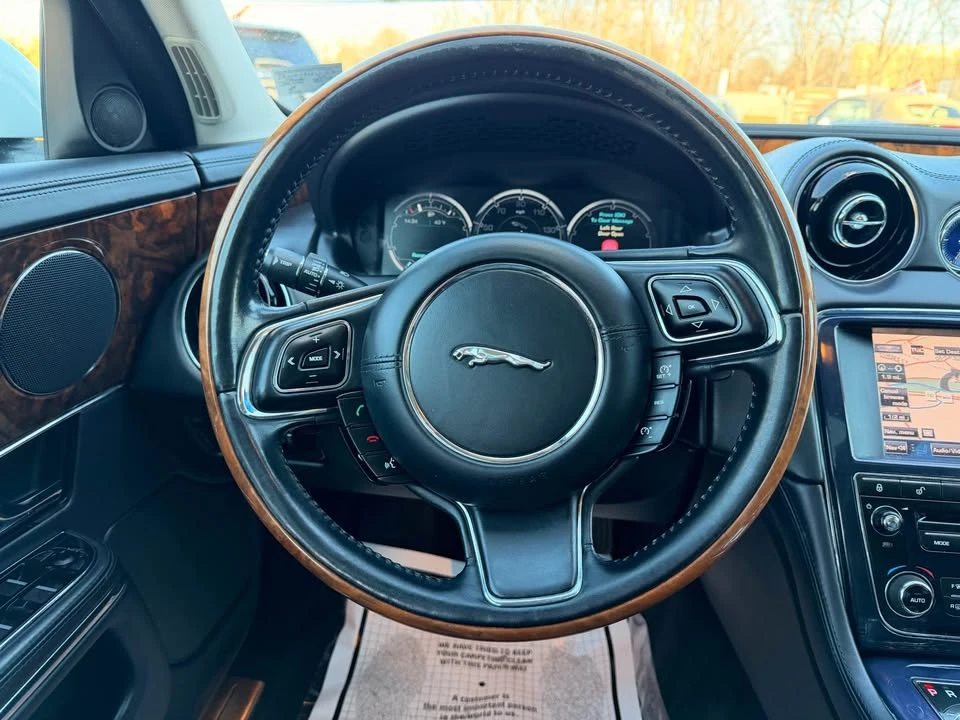 2011 Jaguar X351 XJ - Image 10 of 20