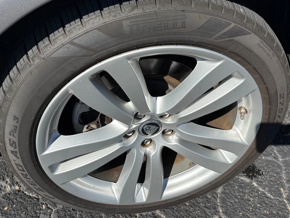 2011 Jaguar X351 XJ - Image 5 of 12