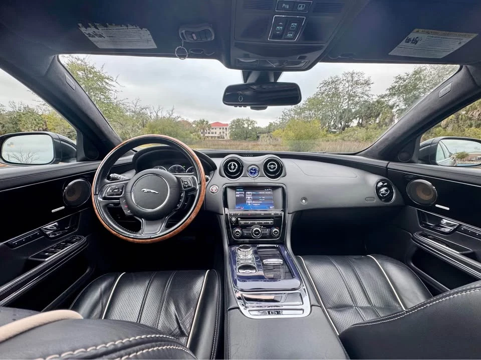 2011 Jaguar XJ Series 4 - Image 11 of 18