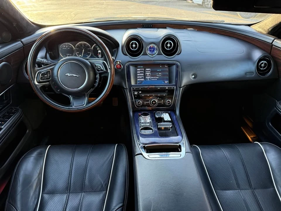 2011 Jaguar X351 XJ - Image 15 of 16