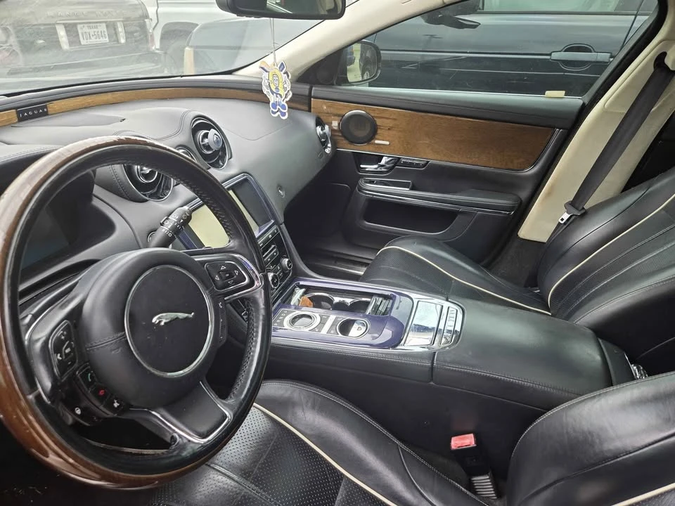 2011 Jaguar X351 XJ - Image 3 of 4