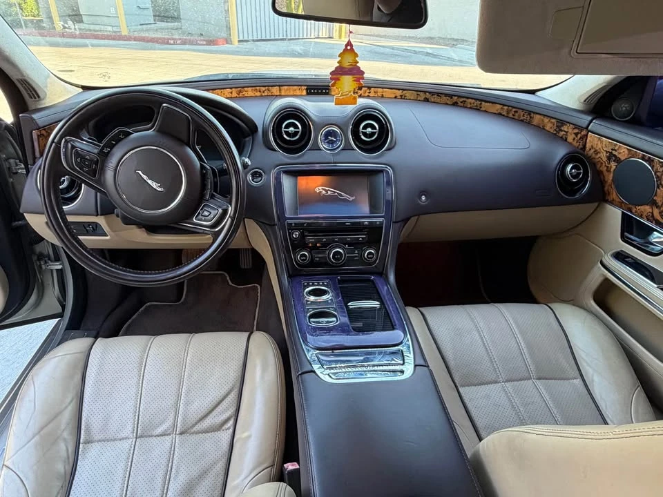 2011 Jaguar X351 XJ - Image 11 of 11