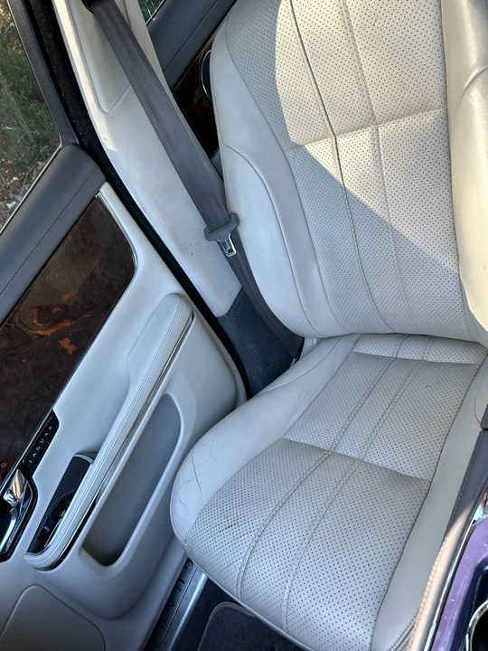 2011 Jaguar X351 XJ - Image 13 of 21