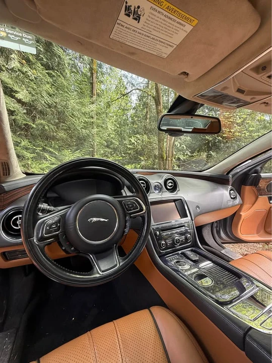 2011 Jaguar X351 XJ - Image 3 of 10