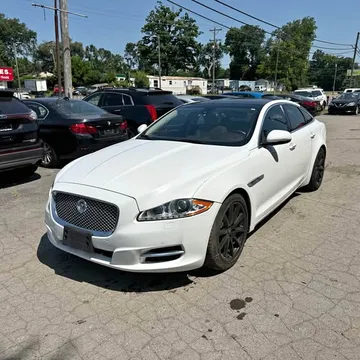 2011 Jaguar XJ Collection