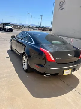2011 Jaguar XJ XJ Collection Sedan 4D