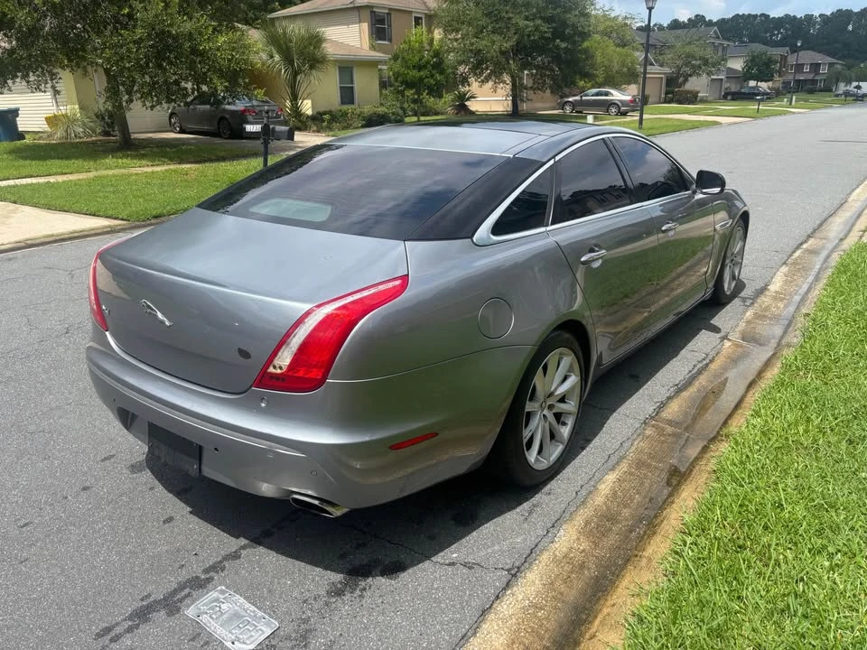 2011 Jaguar X351 XJ - Image 4 of 8