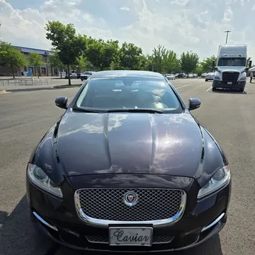 2011 Jaguar XJ XJ Sedan 4D