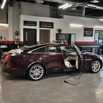 2011 Jaguar XJ Sedan