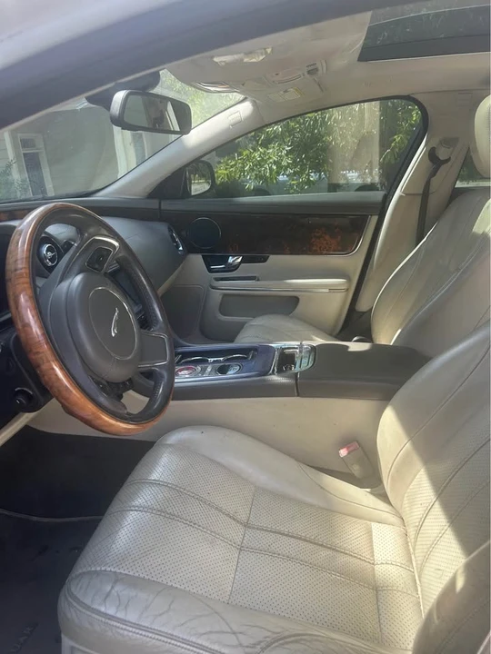 2011 Jaguar X351 XJ - Image 5 of 8