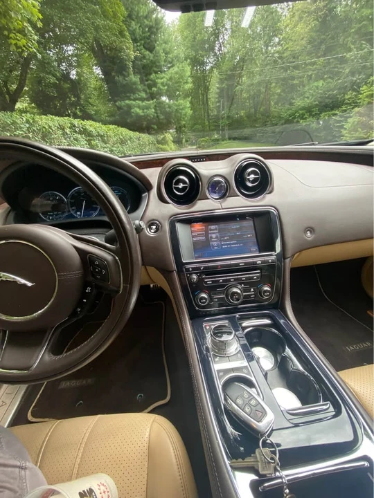 2011 Jaguar X351 XJ - Image 14 of 14