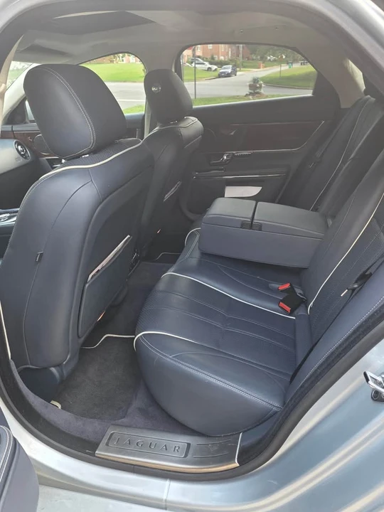 2011 Jaguar X351 XJ - Image 8 of 9