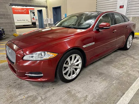 2011 Jaguar XJ XJ Sedan 4D