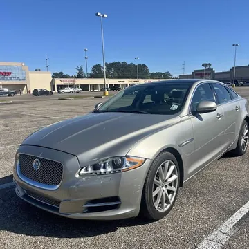 2011 Jaguar XJ Super V8 Portfolio Sedan