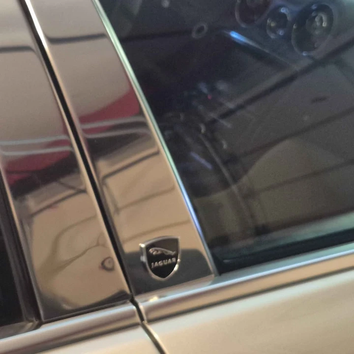 2011 Jaguar X351 XJ - Image 19 of 20