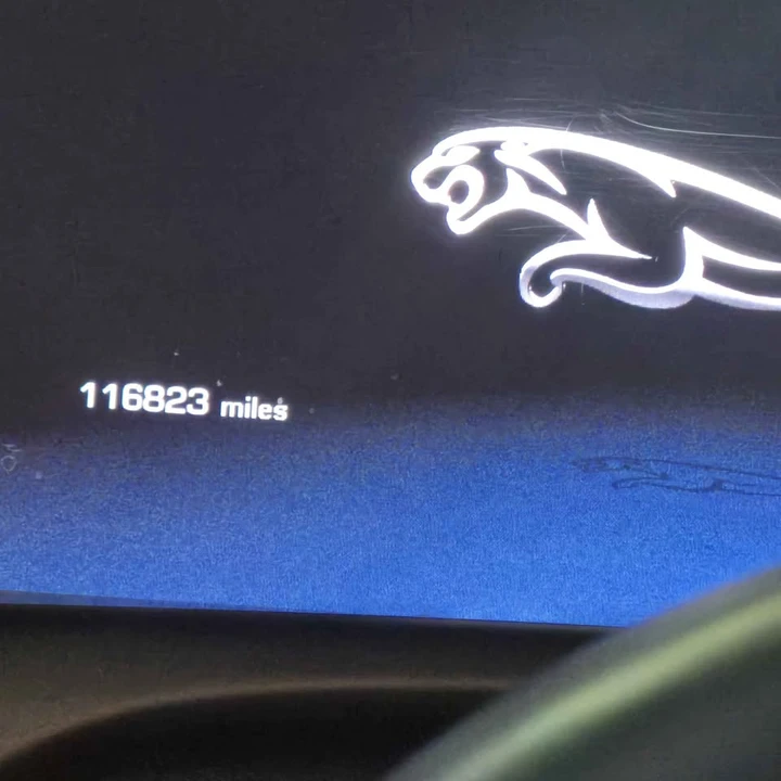 2011 Jaguar X351 XJ - Image 3 of 20